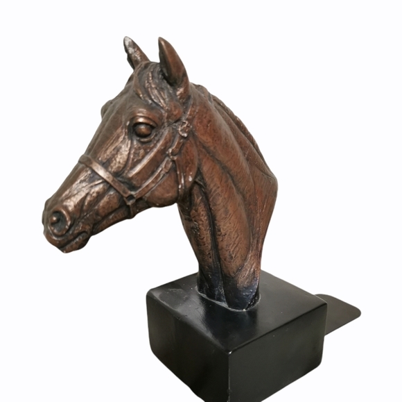 𝅺HORSE bookend - Picture 1 of 1